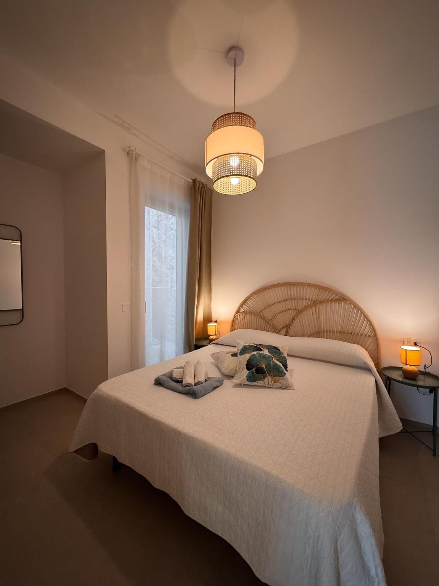 Aura Apartments Mattinata Eksteriør billede