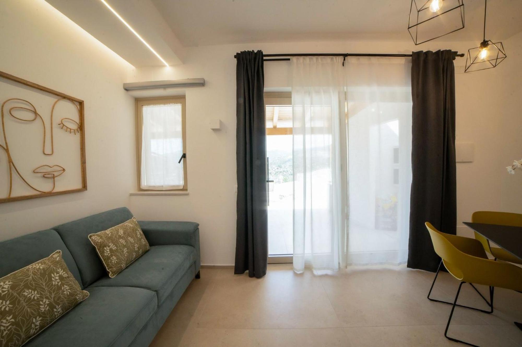 Aura Apartments Mattinata Eksteriør billede
